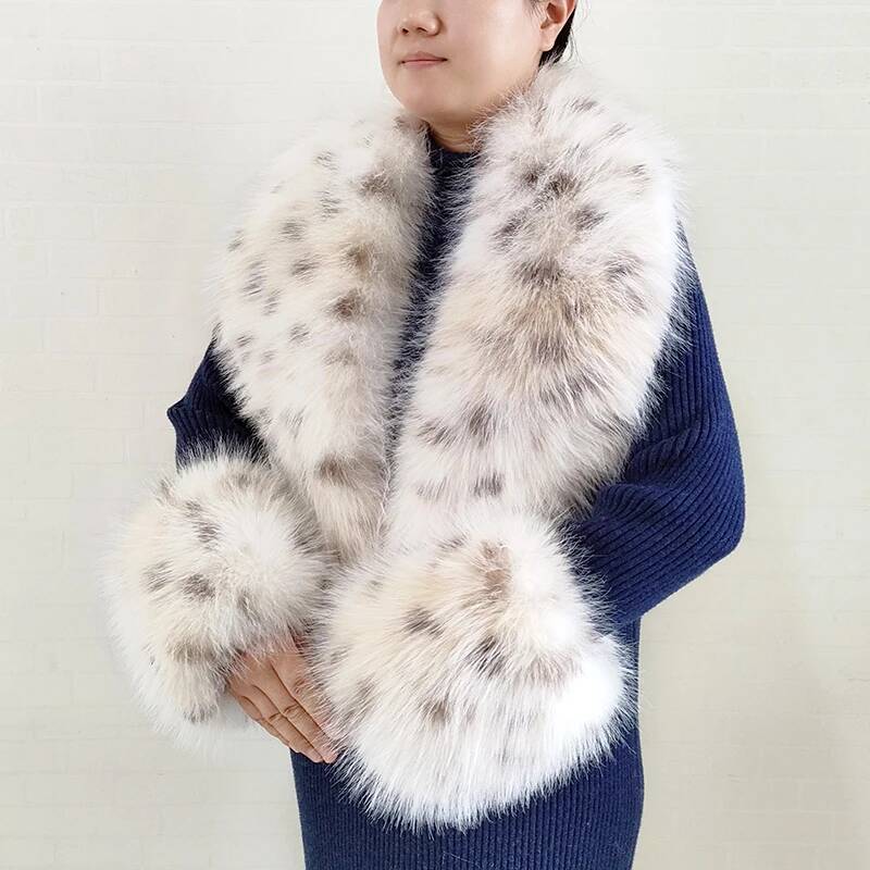 Large Women Faux Fox Fur Scarf - Winter Clothing Clearance Sale 评论和价格