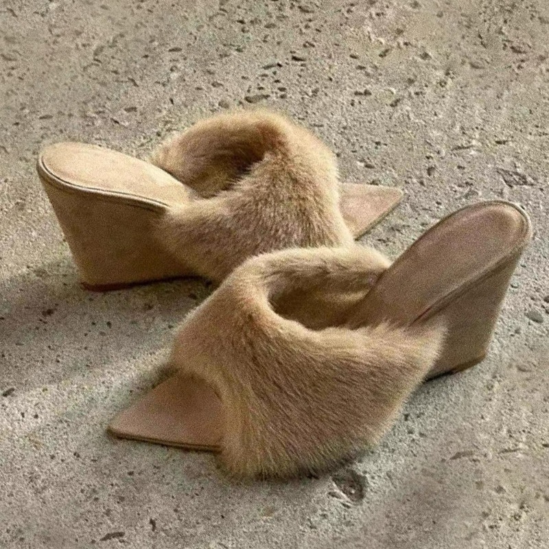 Fluffy Women Slippers Wedges P - Winter Clothing Clearance Sale 评论和价格